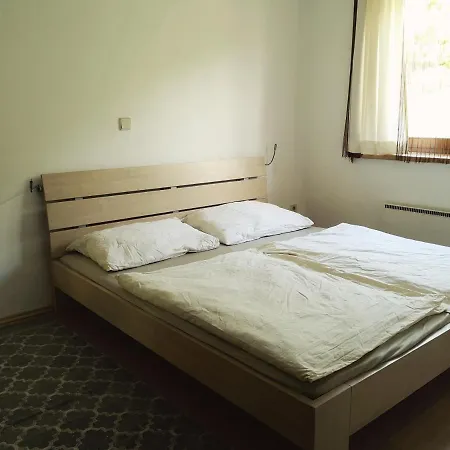 Haus Im Gruenen Apartmán Villach